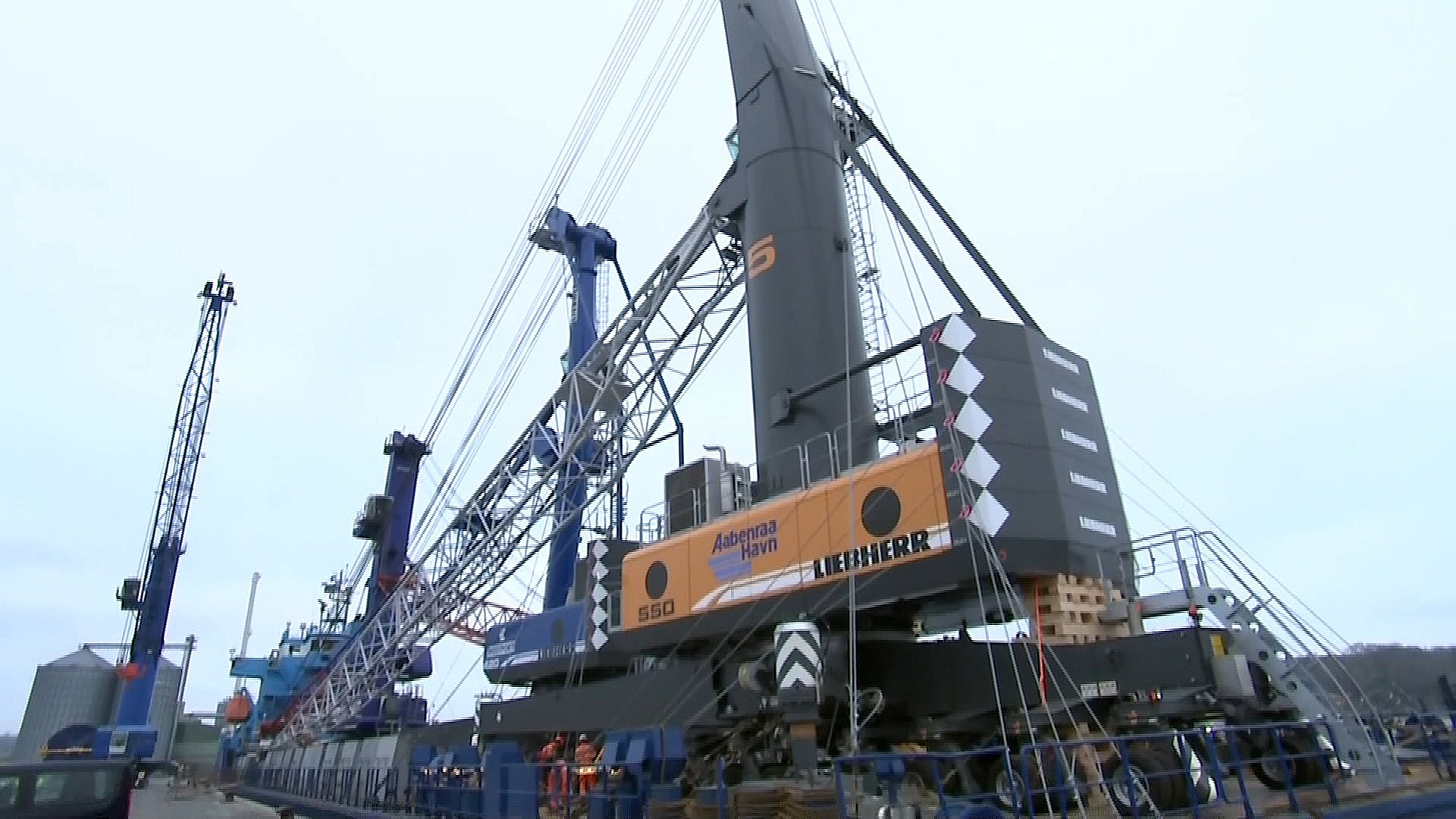 Ny kraftkarl ankom til havnen | TV