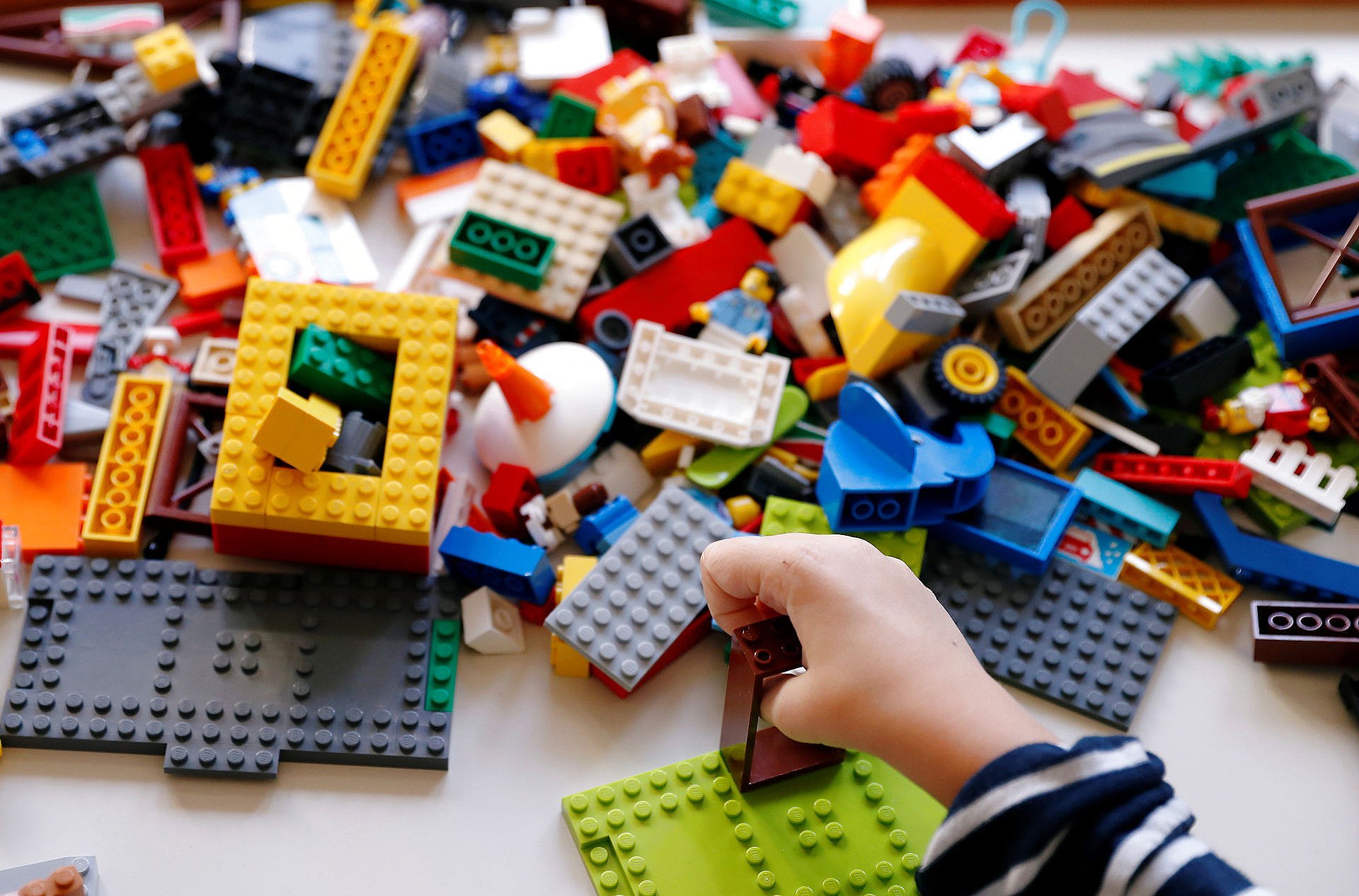 fiktion En effektiv Nikke Se billederne: Fra træklods til underholdningsgigant - LEGO bliver 90 år |  TV SYD