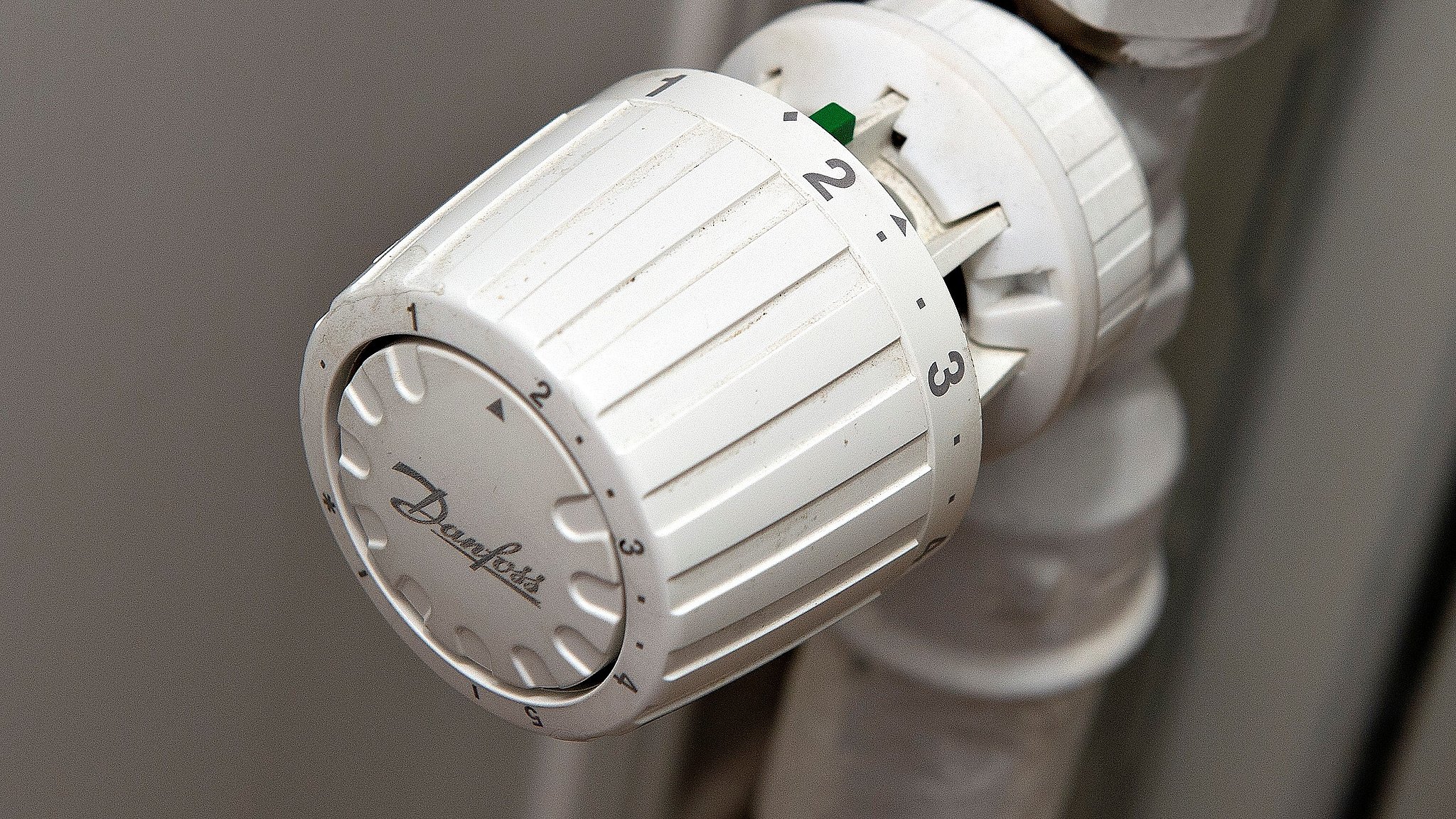 Danfoss skruer ned termostaterne | SYD