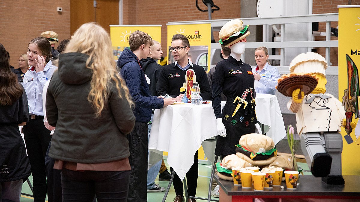 som sørøver eller legeinstruktør 1.000 jobmesse i Billund | TV SYD